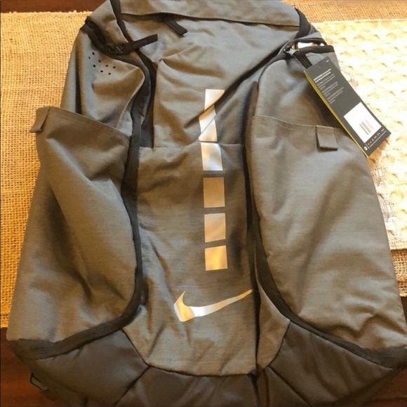 nike elite bag price